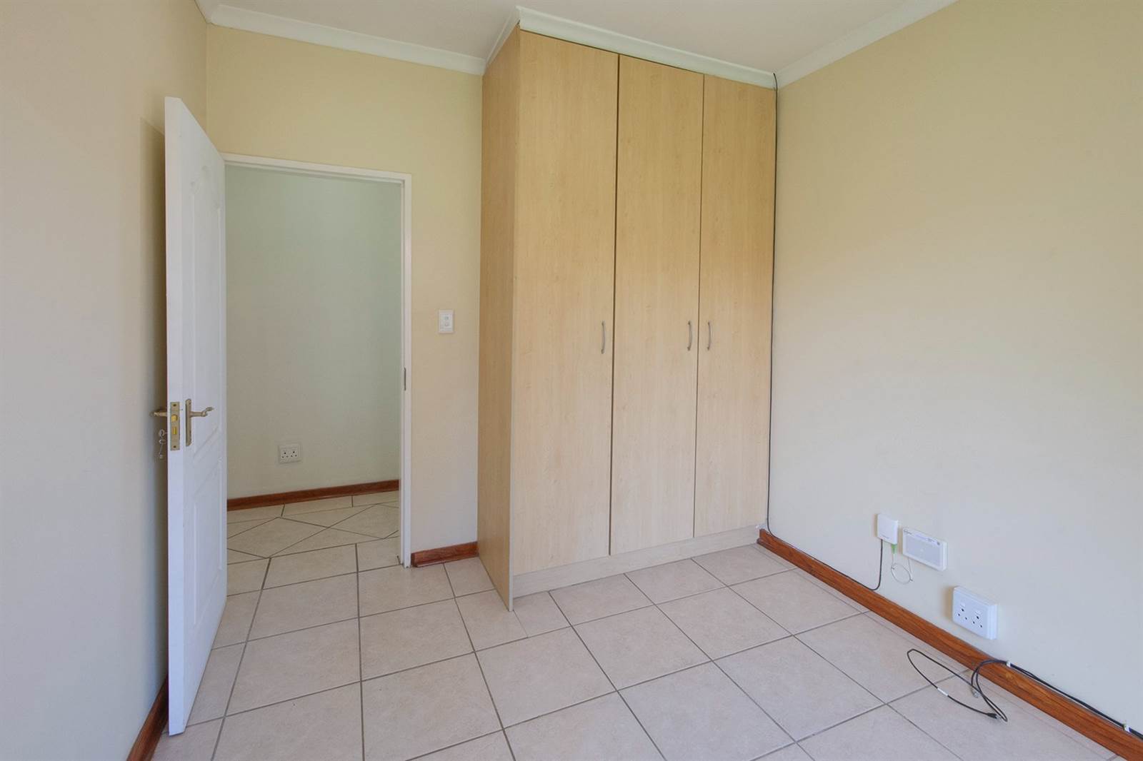 6 Bed House in Rensburg photo number 23