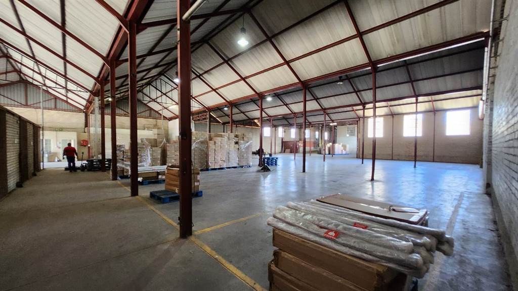 4765  m² Industrial space in Pretoria West photo number 25