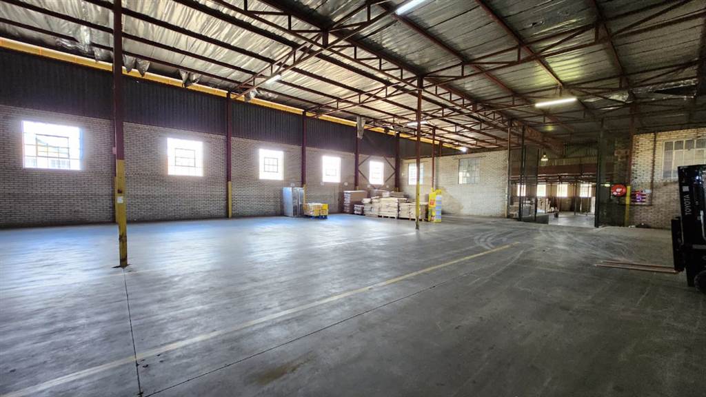 4765  m² Industrial space in Pretoria West photo number 15