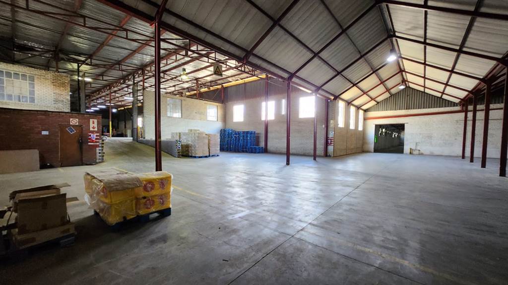 4765  m² Industrial space in Pretoria West photo number 8