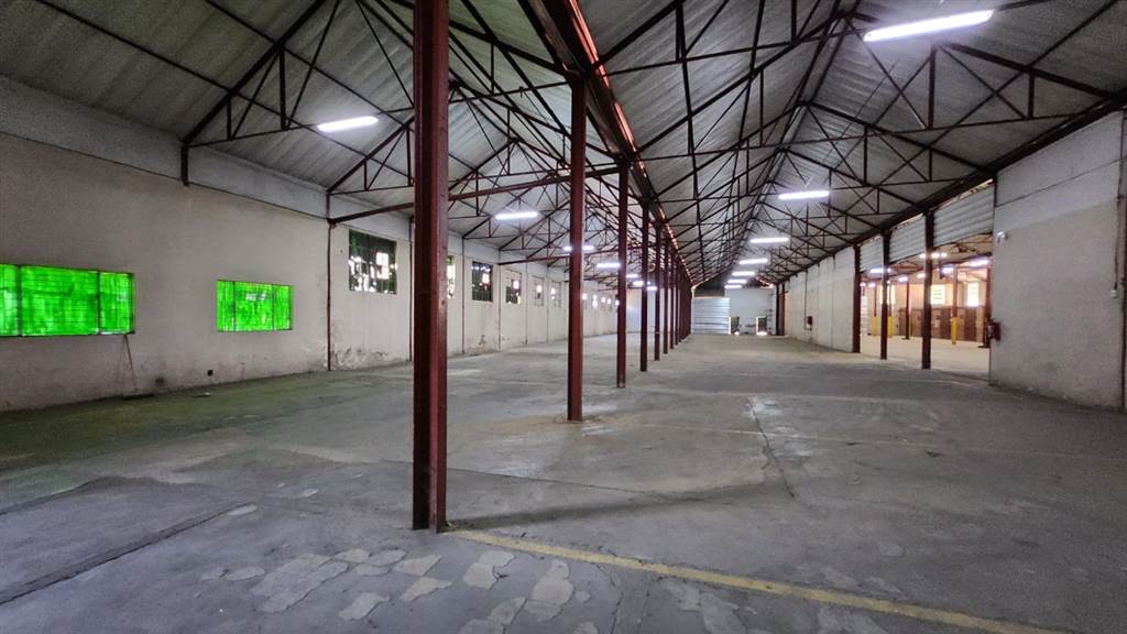 4765  m² Industrial space in Pretoria West photo number 21