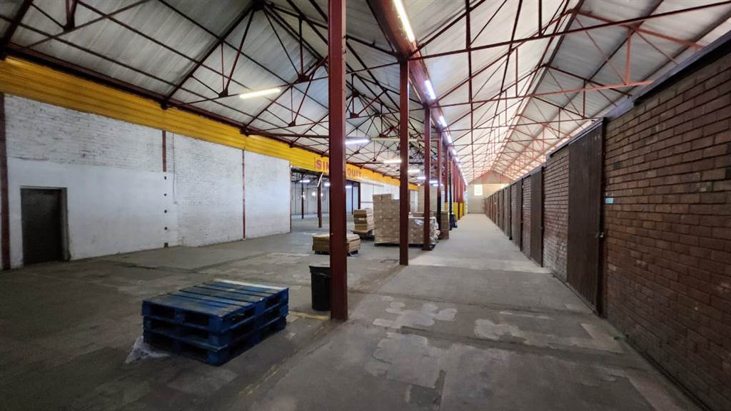 4765  m² Industrial space in Pretoria West photo number 26