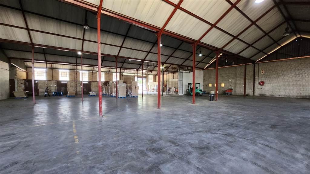 4765  m² Industrial space in Pretoria West photo number 19