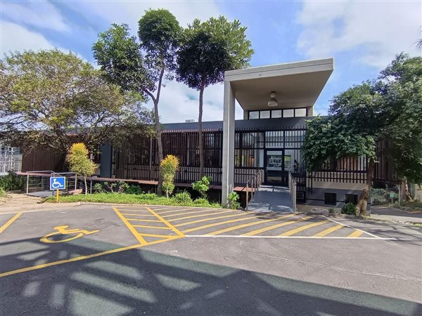 176 m² Office Space 176 m² Office Space
