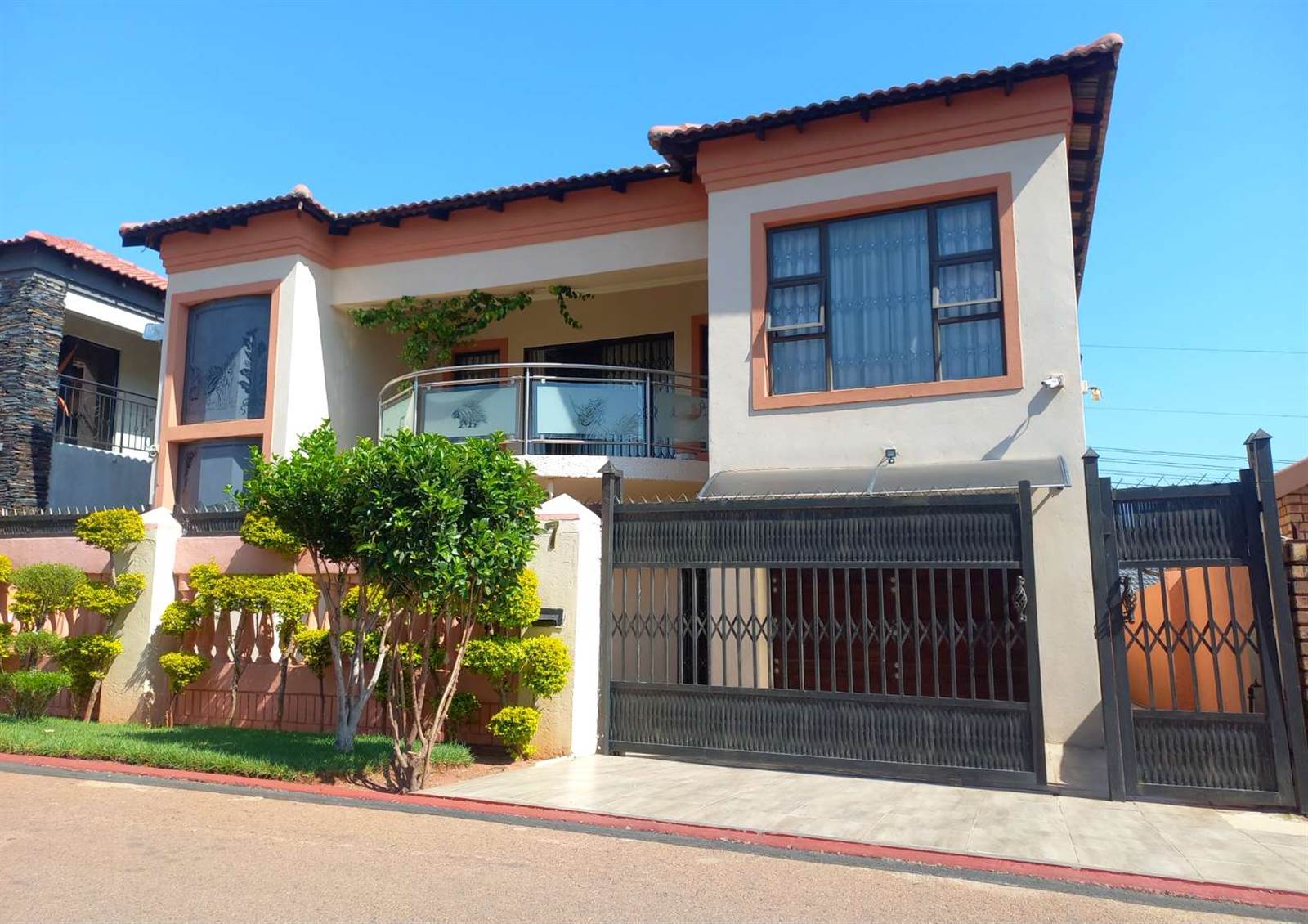 5 Bed House in Atteridgeville photo number 12