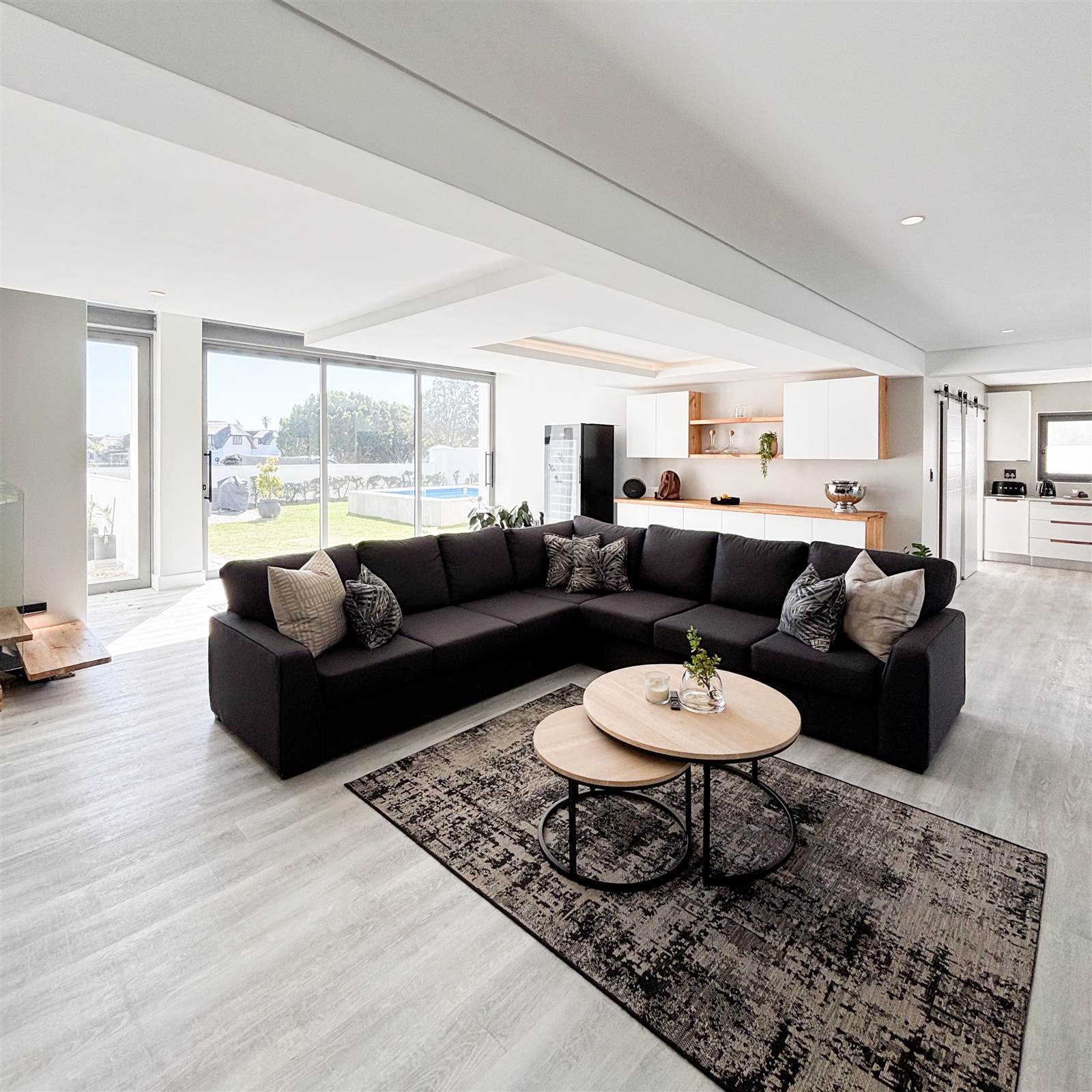 6 Bed House to rent in St Francis Bay Canals RR4186727 Private Property