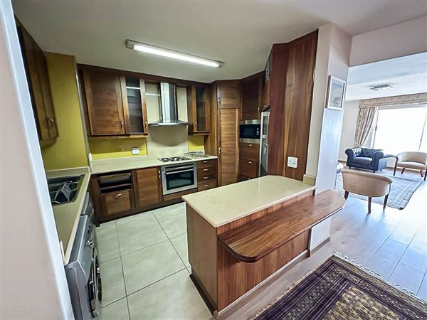 3 Bed Apartment