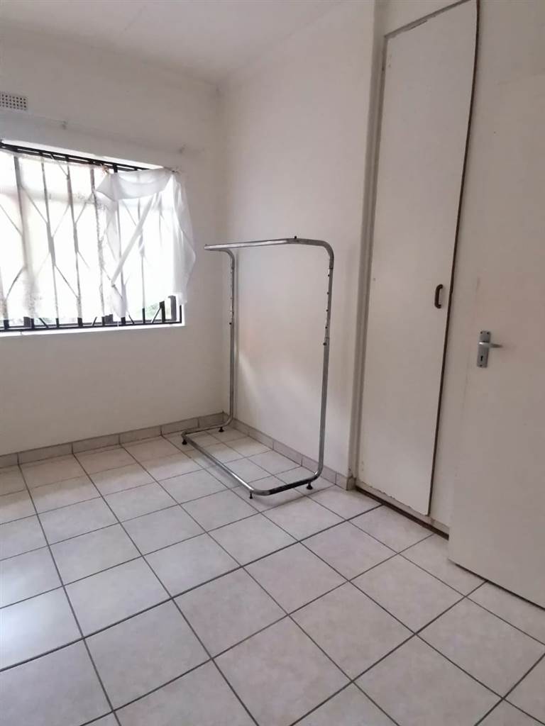 2 Bed Townhouse in Empangeni photo number 2