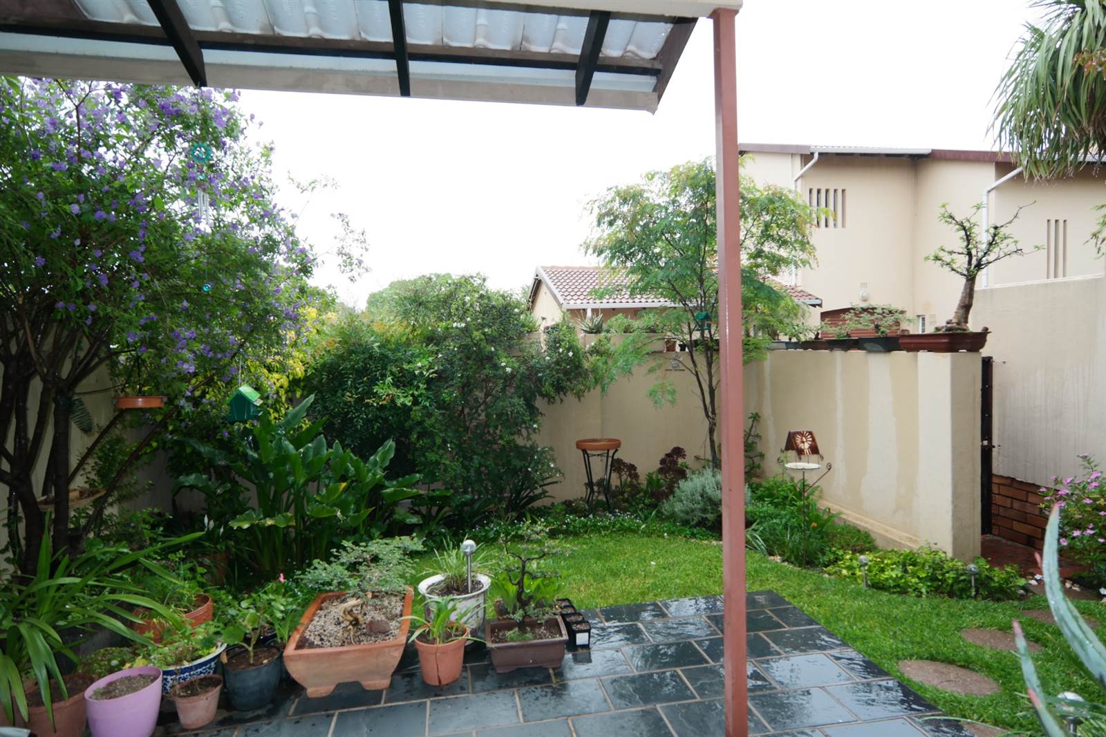 3 Bed Townhouse in Malanshof photo number 2