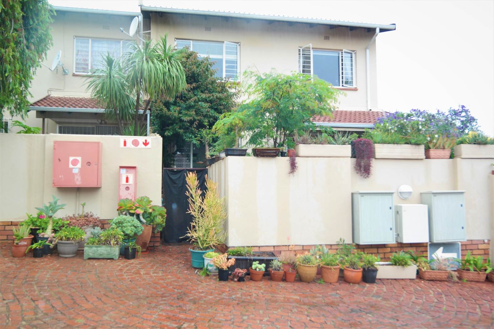 3 Bed Townhouse in Malanshof photo number 1