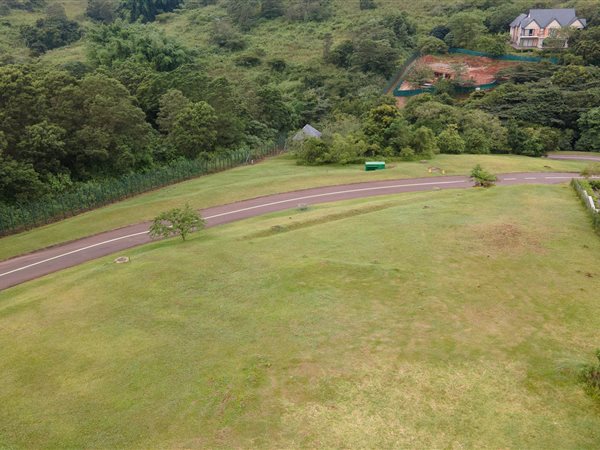 1092 m² Land available in Cotswold Downs Estate