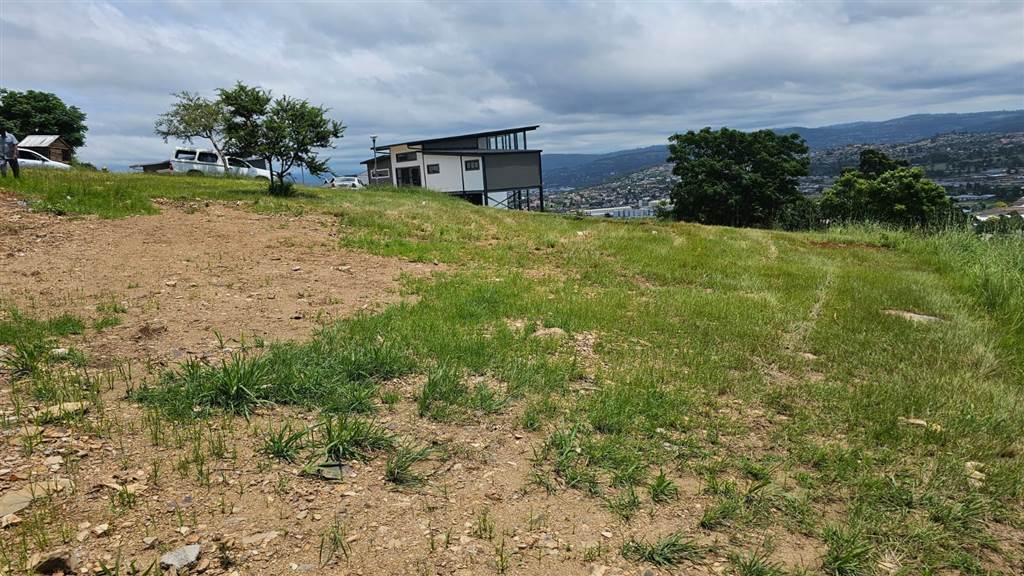 783 m² Land available in Bishopstowe photo number 1
