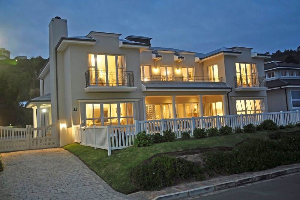 4 Bed House in Outeniqua Strand photo number 4