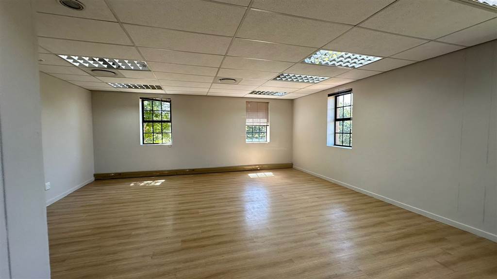 2689  m² Commercial space in Highveld photo number 4