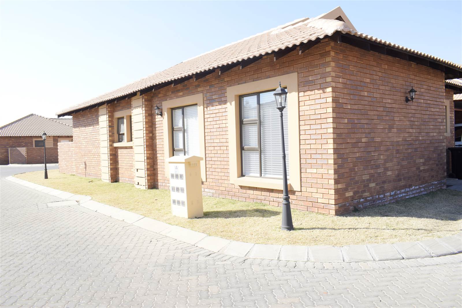 3 Bed Townhouse in Helderwyk photo number 19