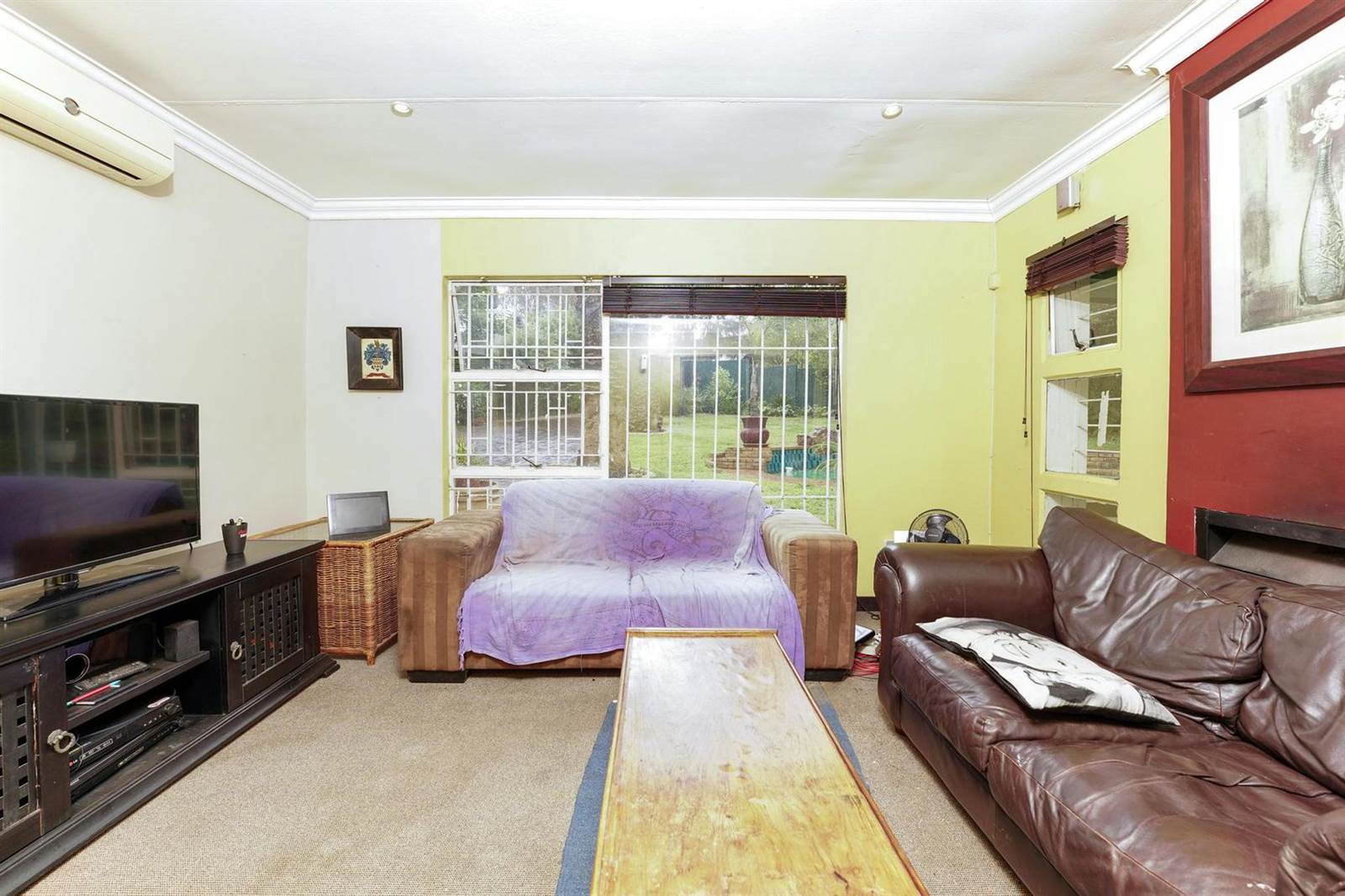3 Bed House in Olivedale photo number 4