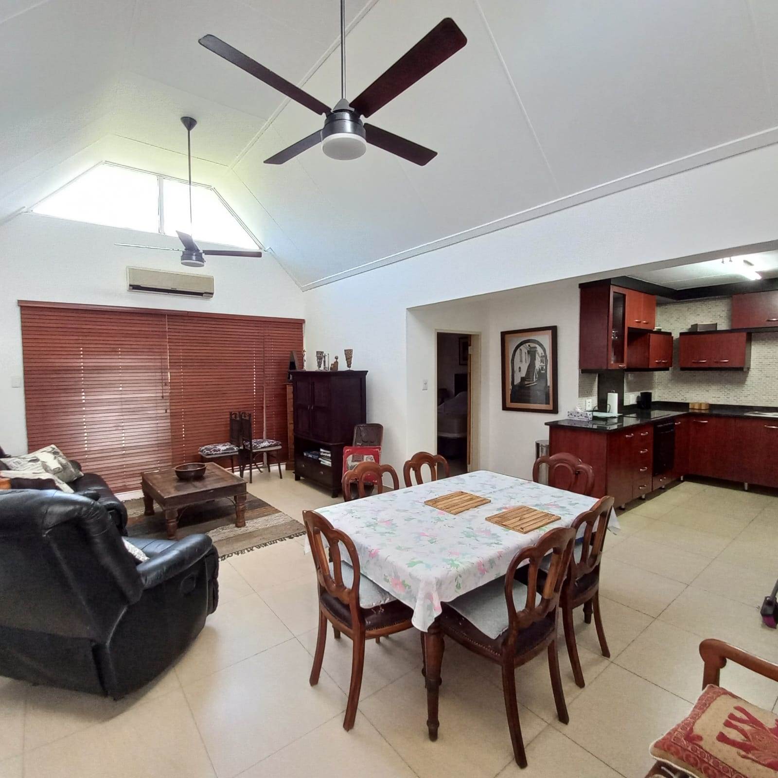 3 Bed Apartment in St Lucia photo number 1