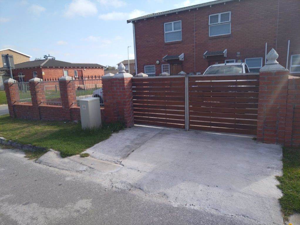 2 Bed House in Walmer Link photo number 2