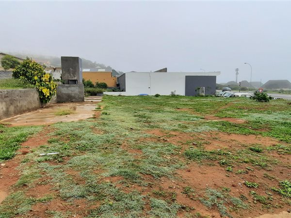 1 187 m² Land