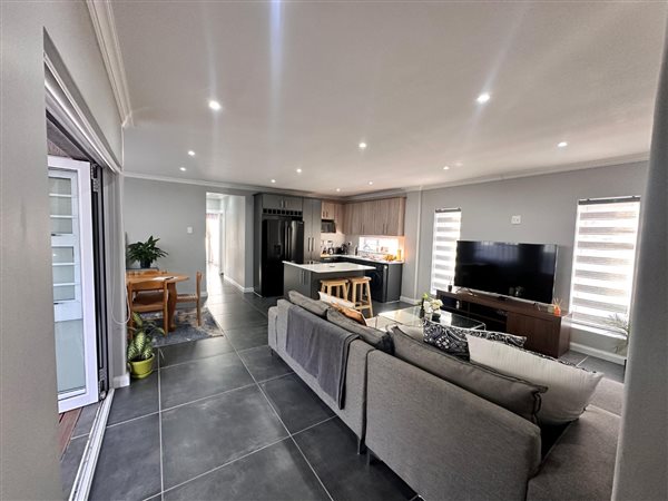 3 Bedroom House 3 Bedroom House