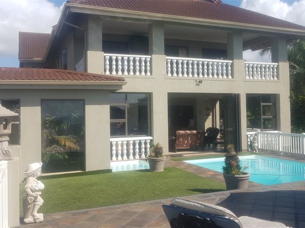 9 Bed House in Umtentweni