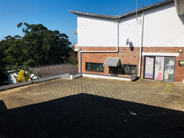 7 Bed House in Port Shepstone