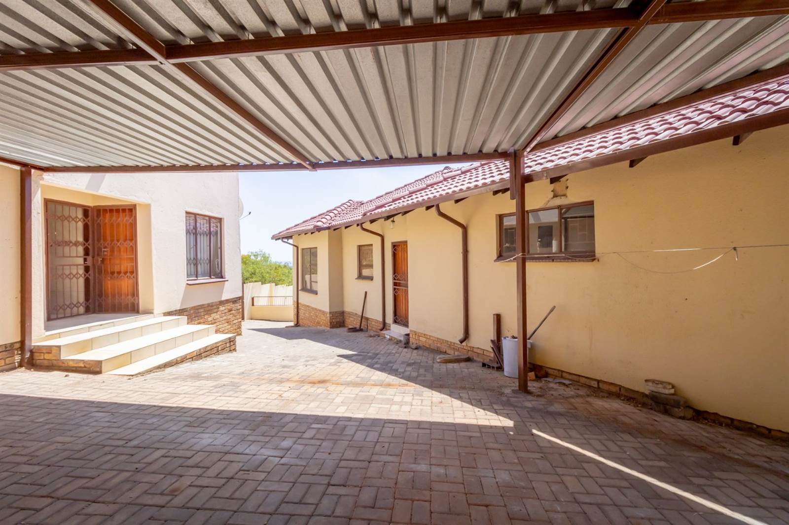 5 Bed House in Tlhabane photo number 30