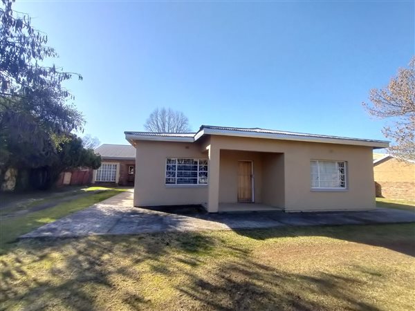 1 Bedroom Flat 1 Bedroom Flat