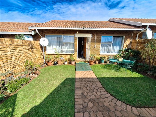 2 Bedroom Townhouse