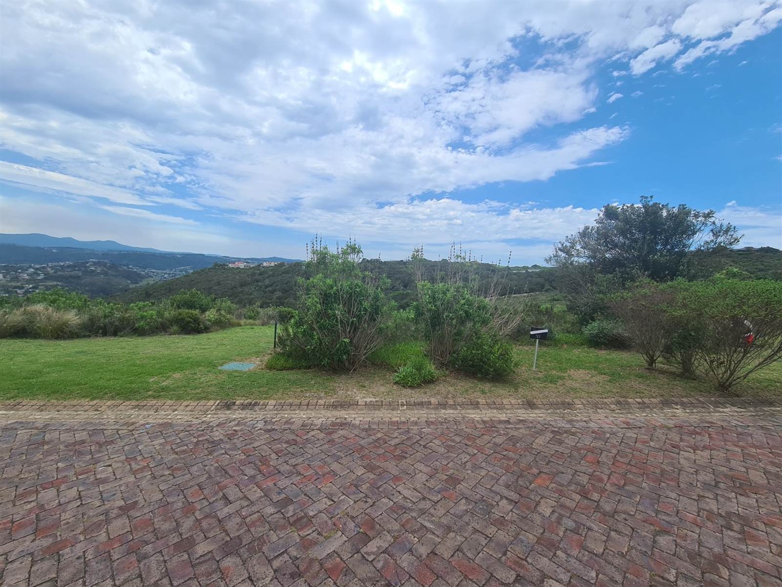 702 m² Land available in Fernwood Estate photo number 6