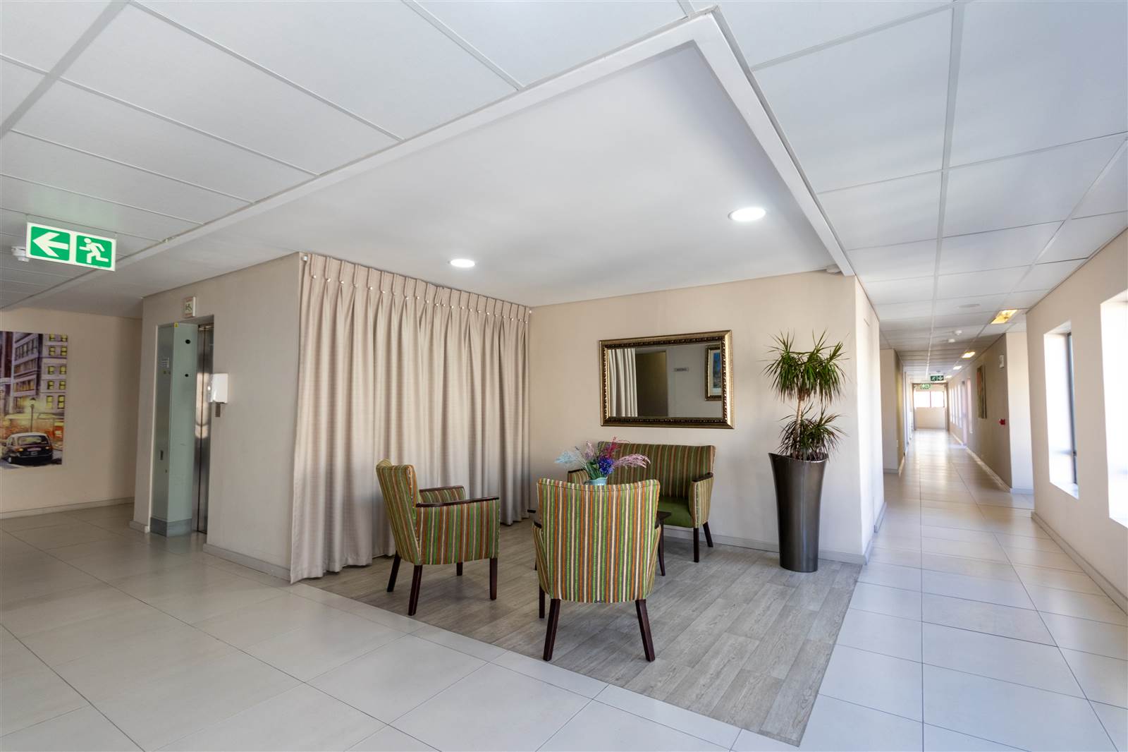 1 Bed Apartment in Pinelands photo number 4