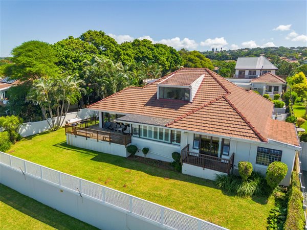 4 Bedroom House 4 Bedroom House