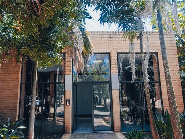 221 m² Commercial space 221 m² Commercial space