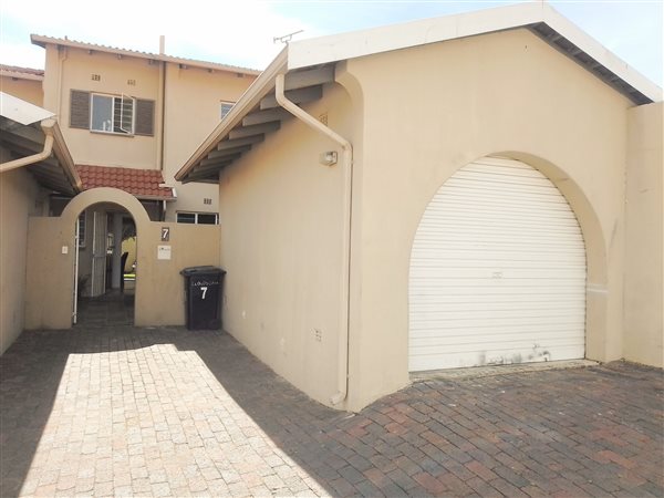 3 Bed Townhouse