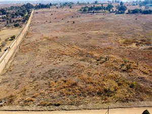 9 ha Land available in Diepsloot