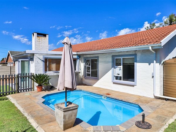 3 Bedroom House 3 Bedroom House