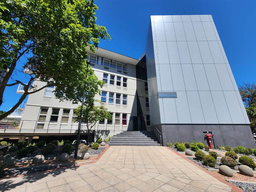 557  m² Commercial space in Rondebosch photo number 1
