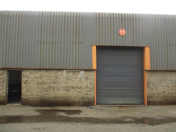 361  m² Industrial space