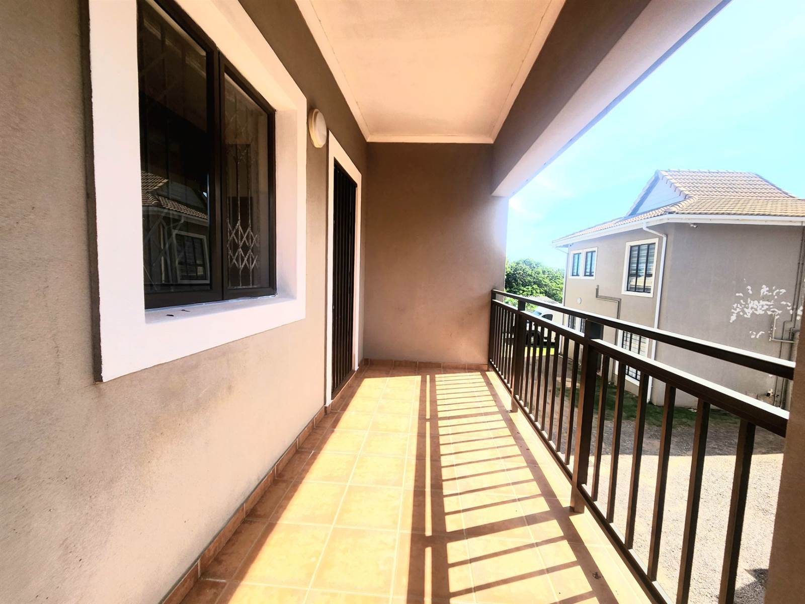 3 Bed Townhouse in Winklespruit photo number 21