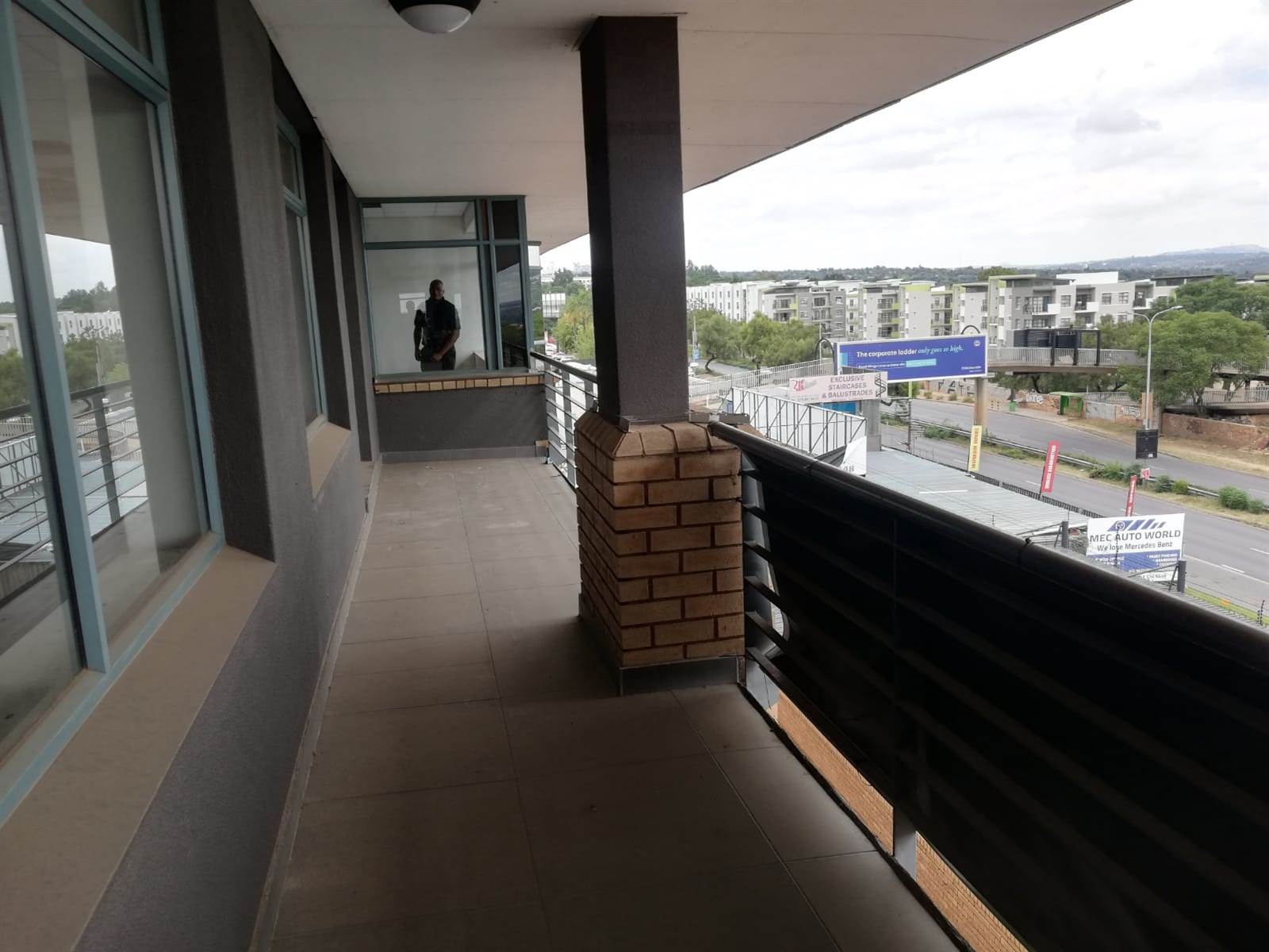 319  m² Commercial space in Rivonia photo number 30