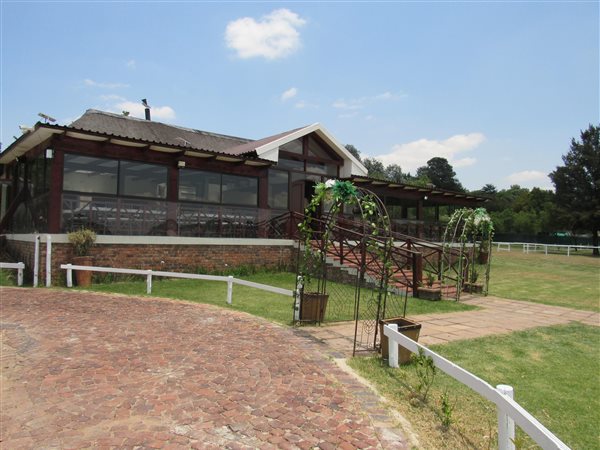 3000  m² Commercial space in Rynfield AH