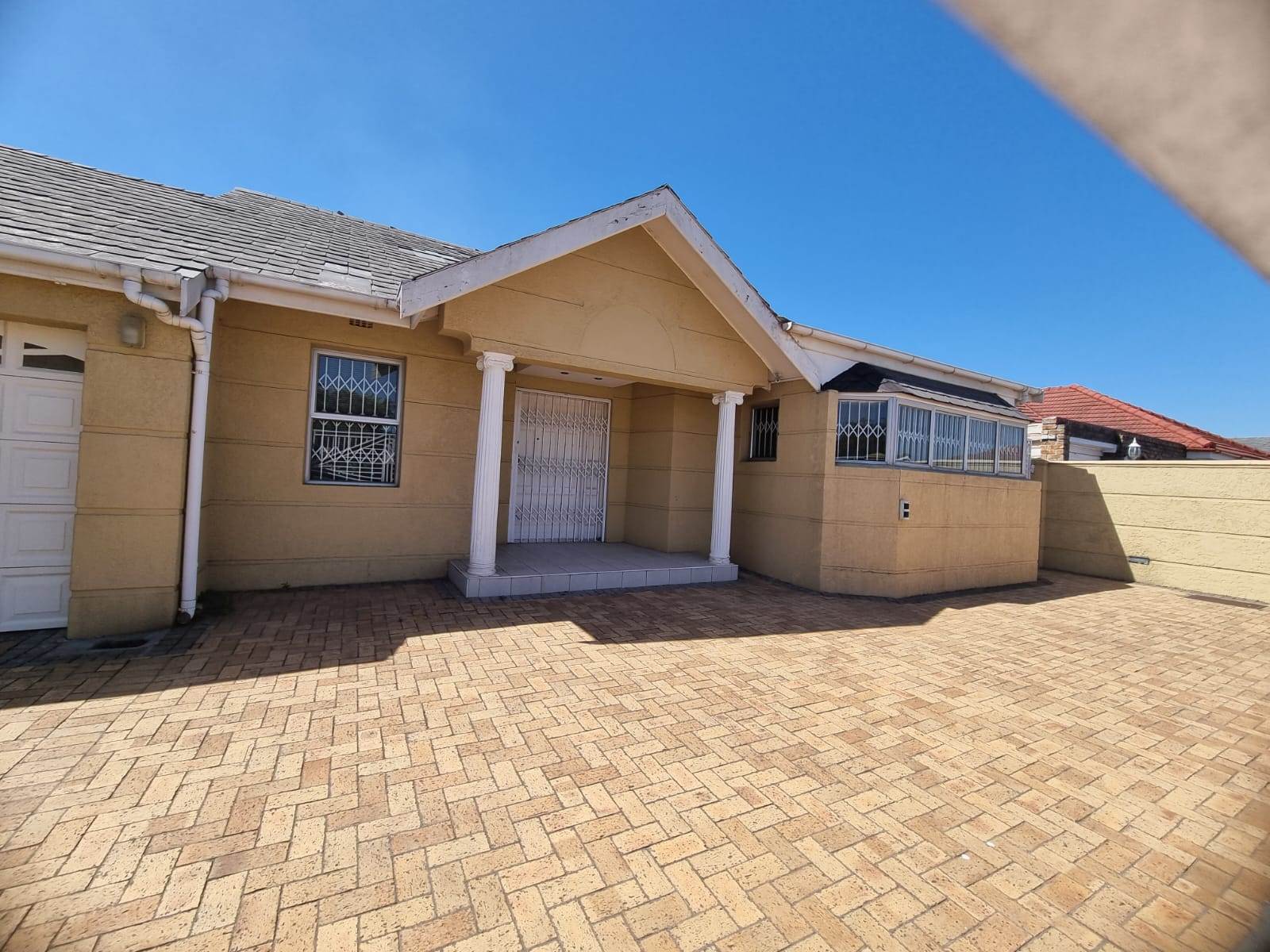 4 Bed House in Parow photo number 1