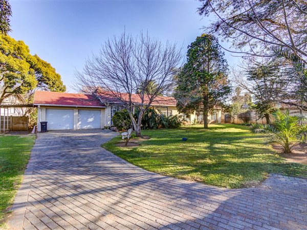 4 Bedroom House