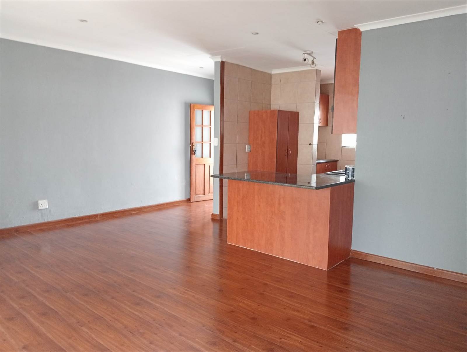 3 Bed Townhouse in Kosmosdal photo number 8