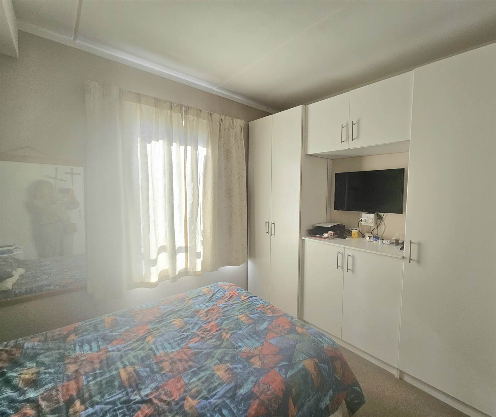 1 Bed Apartment in Pinelands photo number 6