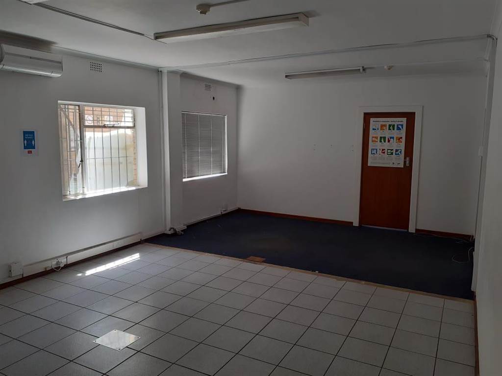 600  m² Commercial space in Darling photo number 11