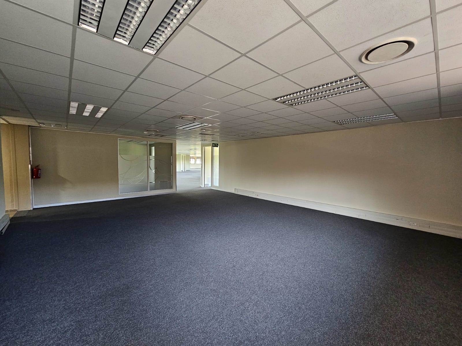 1870  m² Commercial space in Centurion CBD photo number 24