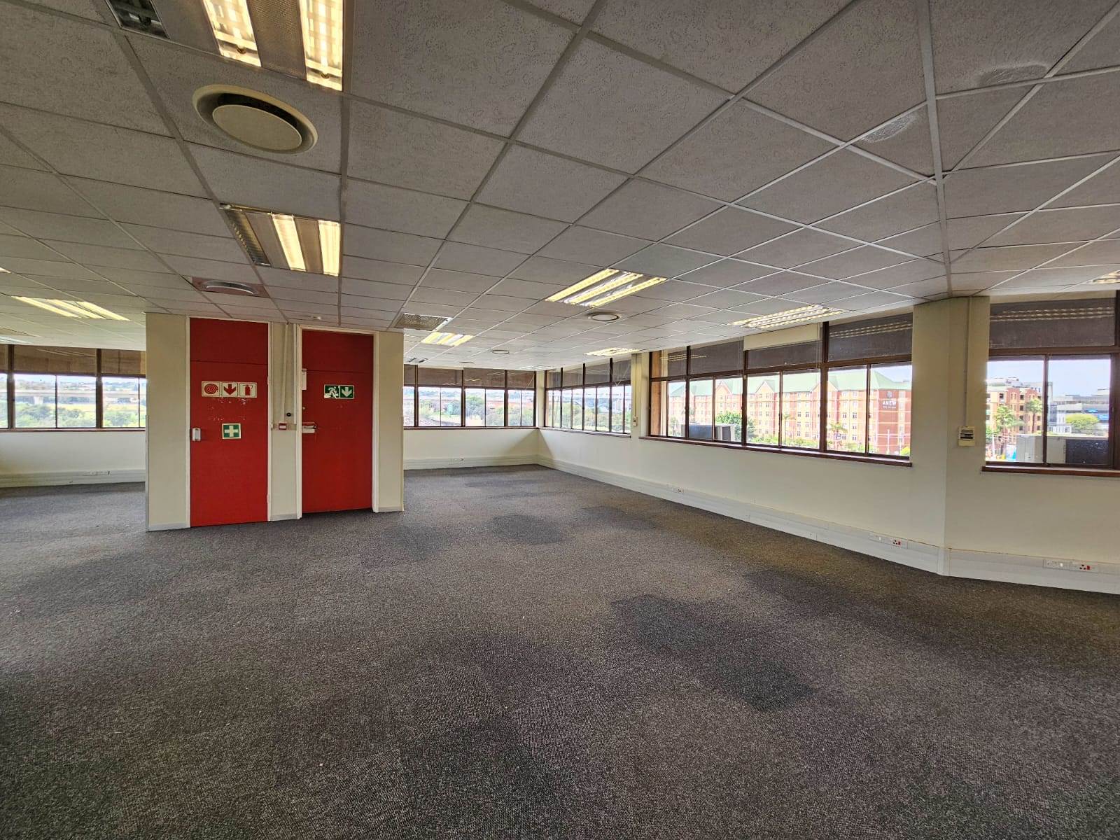 1870  m² Commercial space in Centurion CBD photo number 6