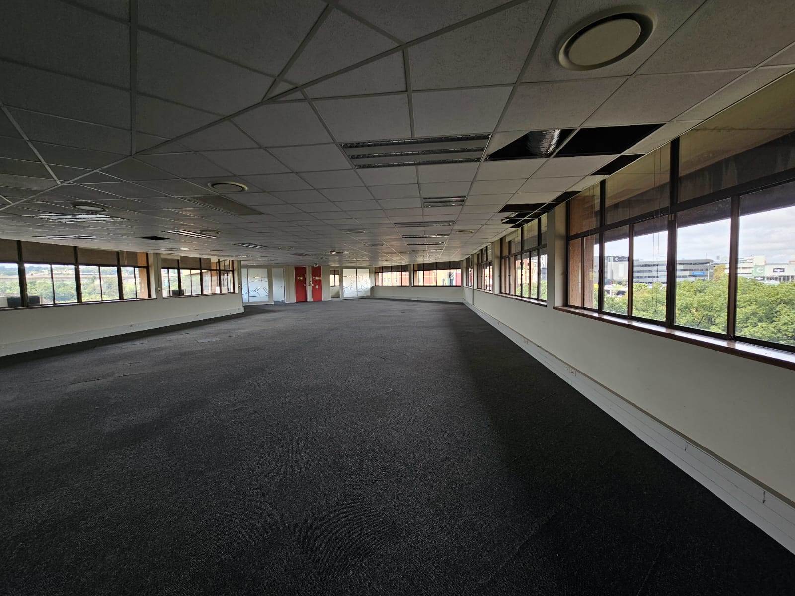 1870  m² Commercial space in Centurion CBD photo number 13