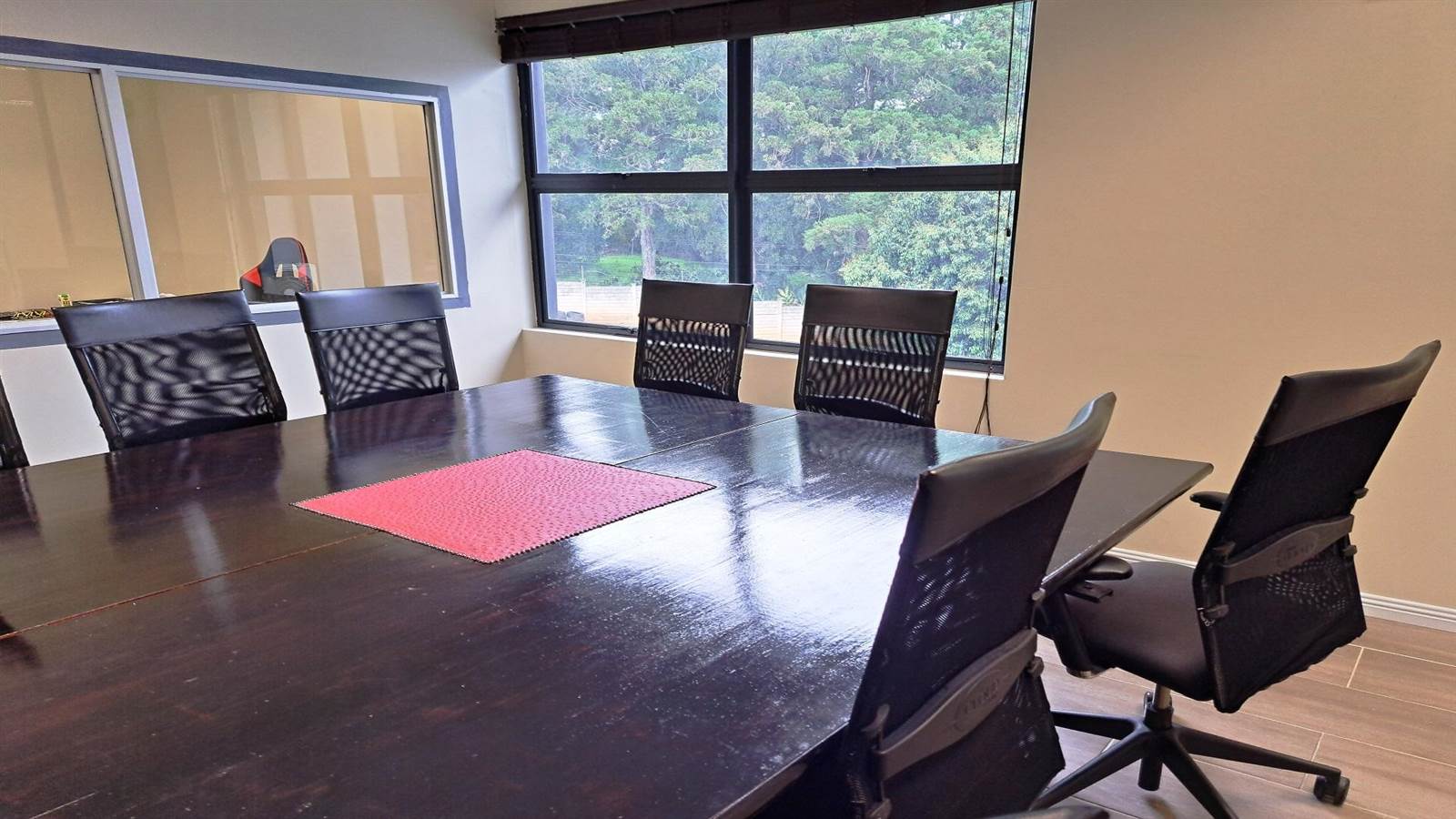 112  m² Office Space in Kloof photo number 7
